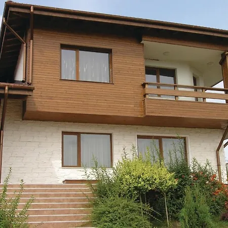 Holiday Village Of Tsarkva Ferienhaus Warna